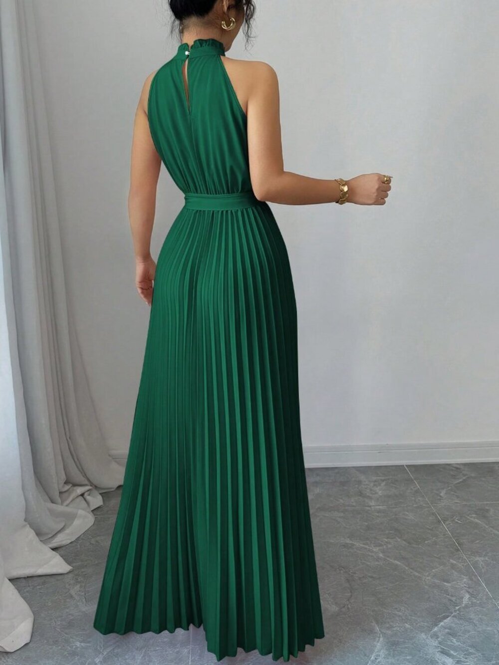 Dark Green Elegant Women's pleated A-Line Dress - Picture 2 of 5
